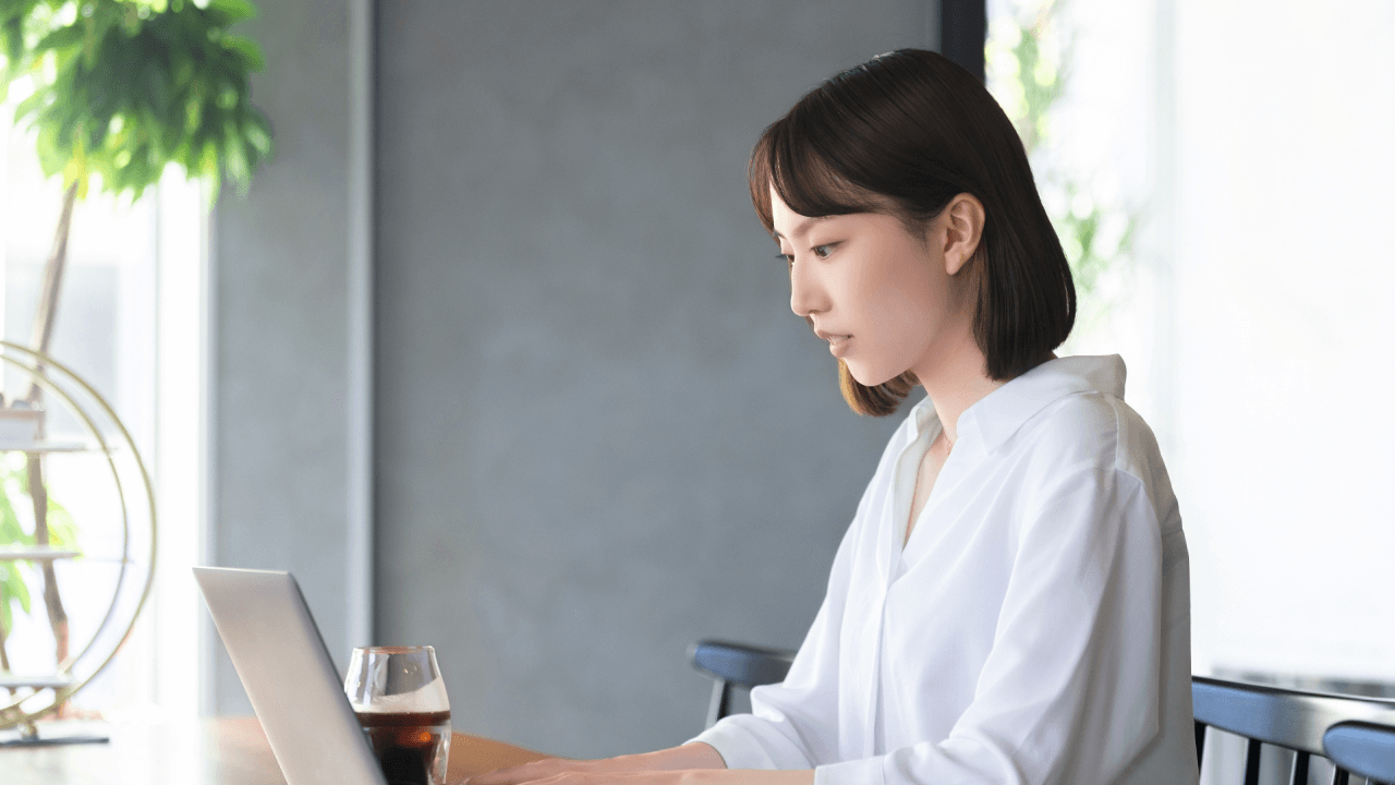 主婦や女性向けの服っ業支援Webデザインスクールのまとめ